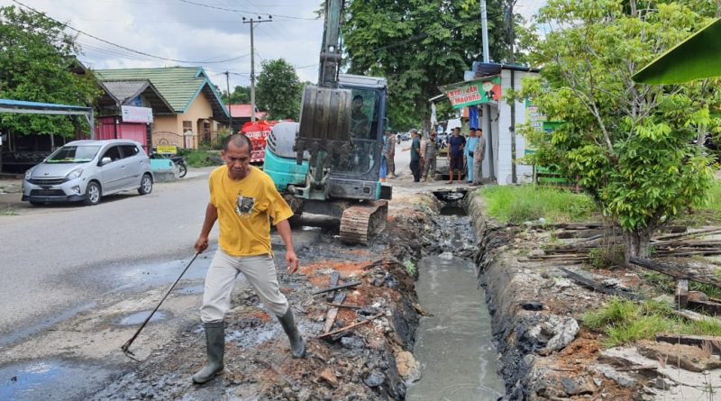 Pengerukan sedimen langkah cepat penangangan banjir di Paser