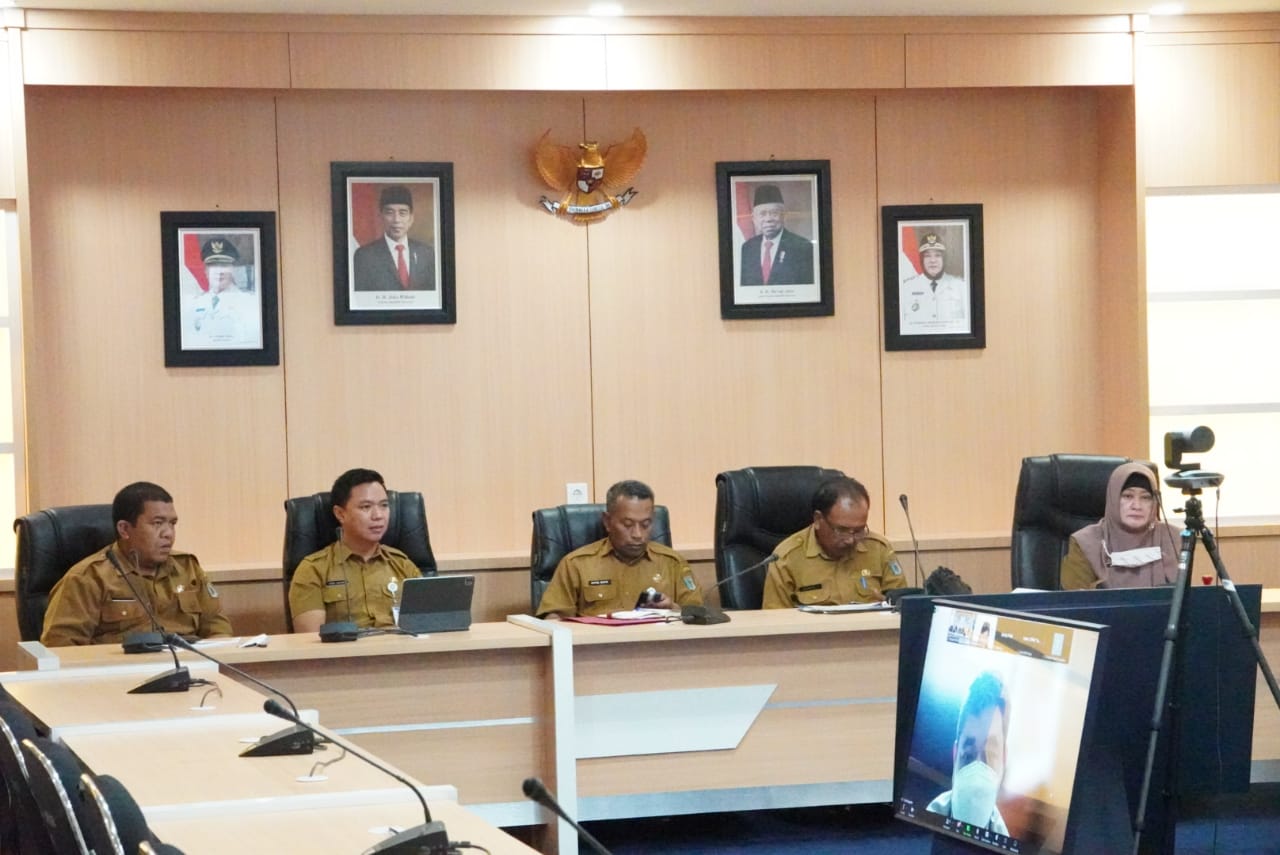 sekda katsul wijaya melakukan zoom meeting dengan direktorat fasilitas pelayanan kesehatan